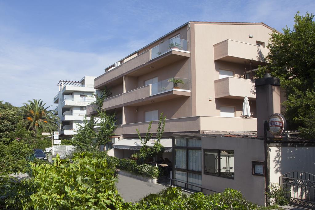 Guest House Lana Сплит Экстерьер фото